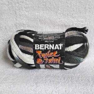 Bernat Twist & Whirl 30yds Full Ball/Skein of Yarn Yin & Yang 23040 BNIP!!